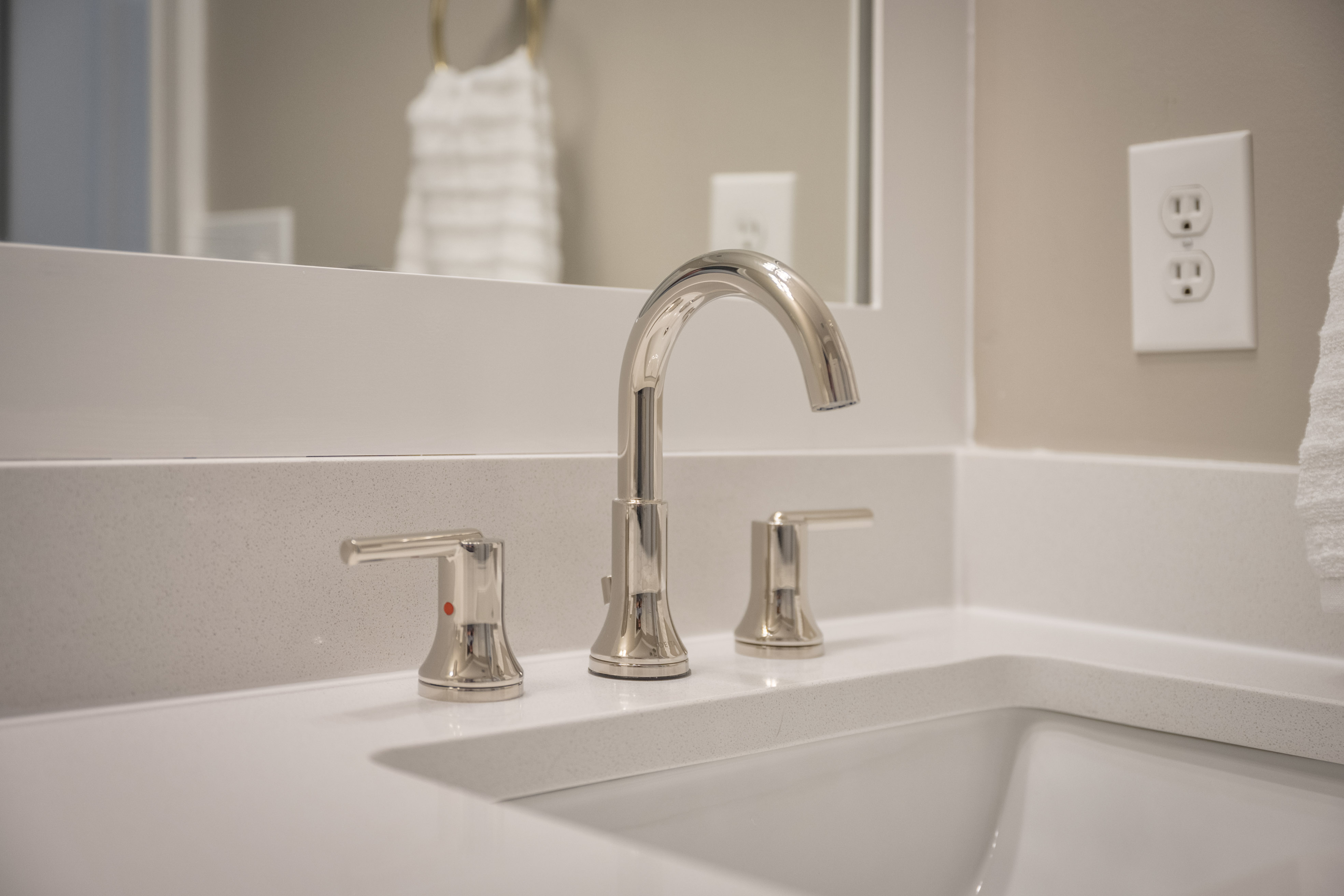 1011 Penfield Way image 45